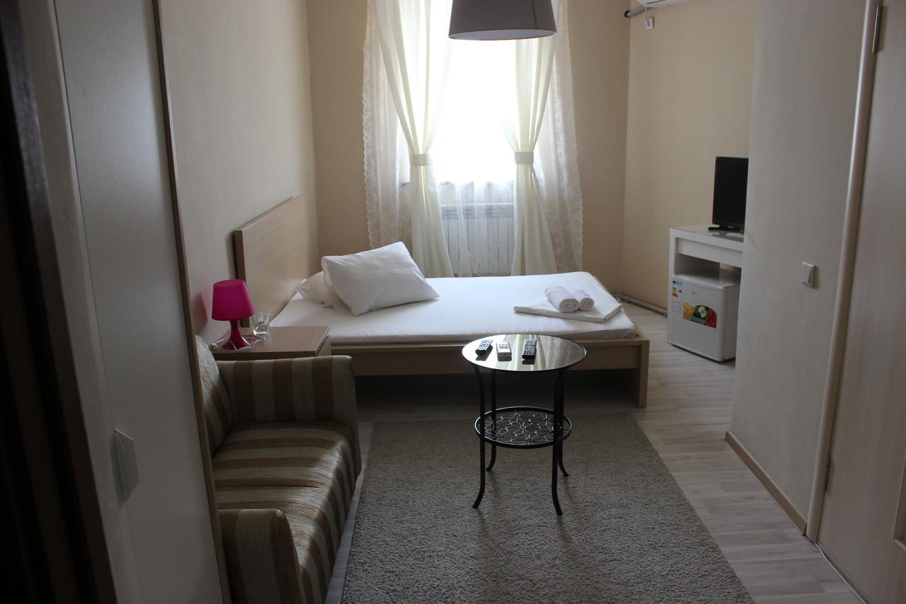 Hotel Jasmine Атырау Экстерьер фото